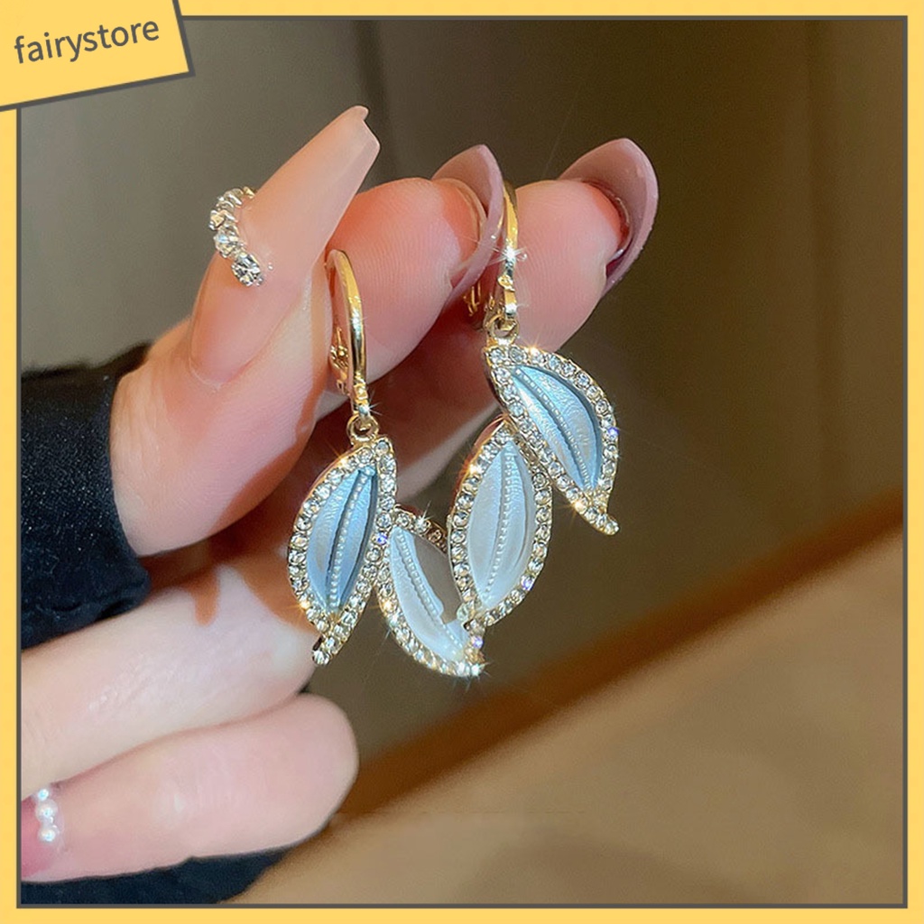 1 Đôi Bông Tai Dáng Dài Hình Chiếc Lá Đính Đá Phong Cách Retro
