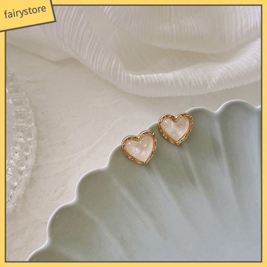 1 Đôi Bông Tai Hình Trái Tim Lấp Lánh Phong Cách Retro Dành Cho Nữ