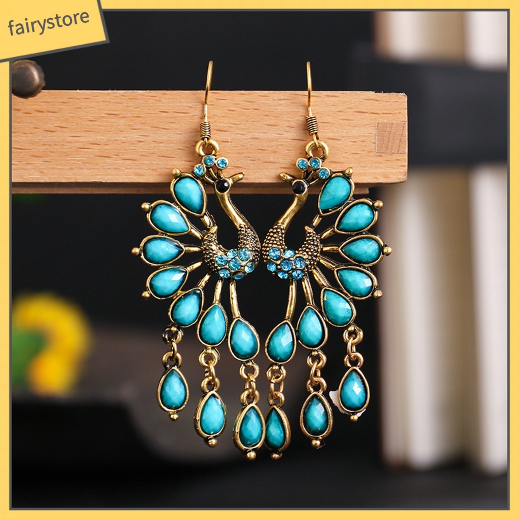 1 Đôi Bông Tai Hình Chim Công Đính Đá Trang Nhã Dành Cho Nữ