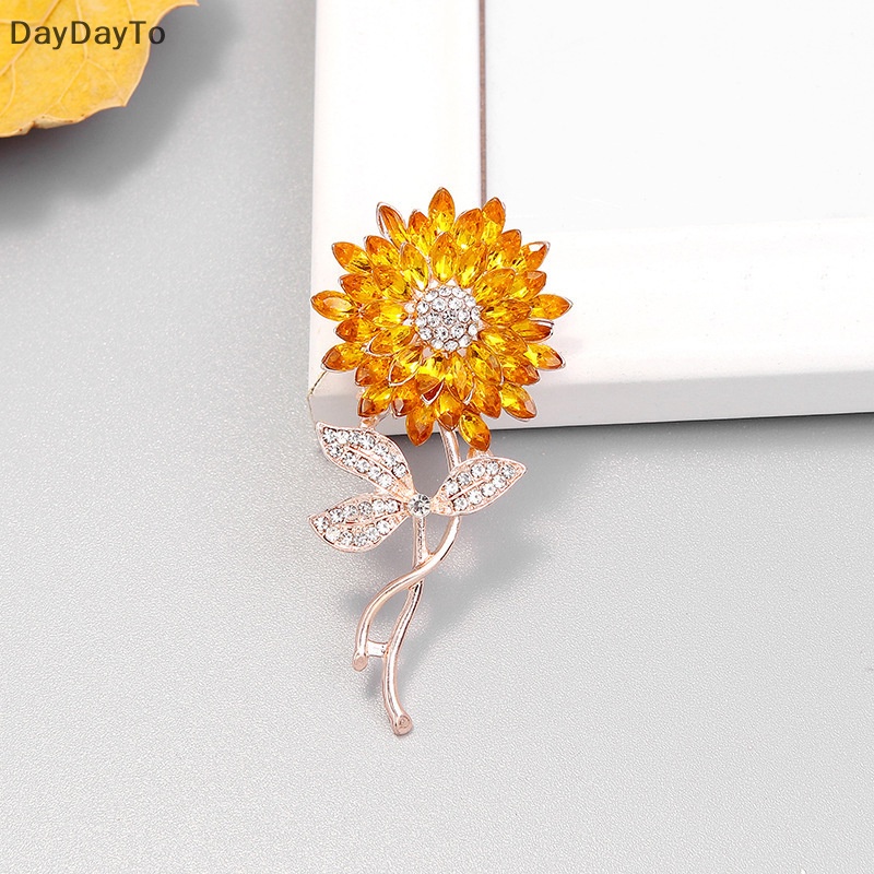 Ghim Cài Áo Hình Hoa Hướng Dương Đính Đá Thời Trang Cho Nữ
