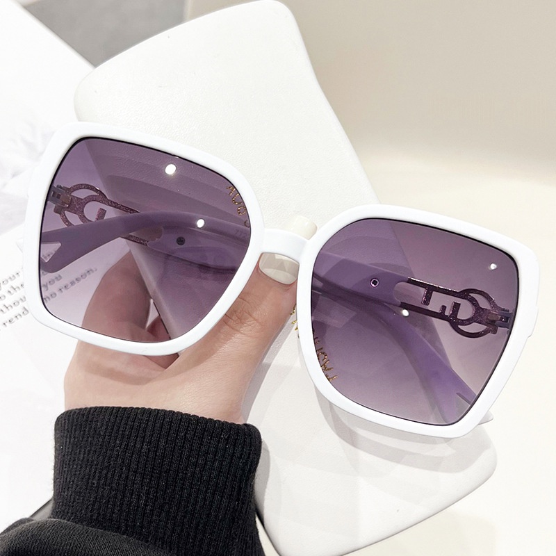 Kính Mát Gọng Vuông Bản Lớn Thời Trang Hàn Quốc