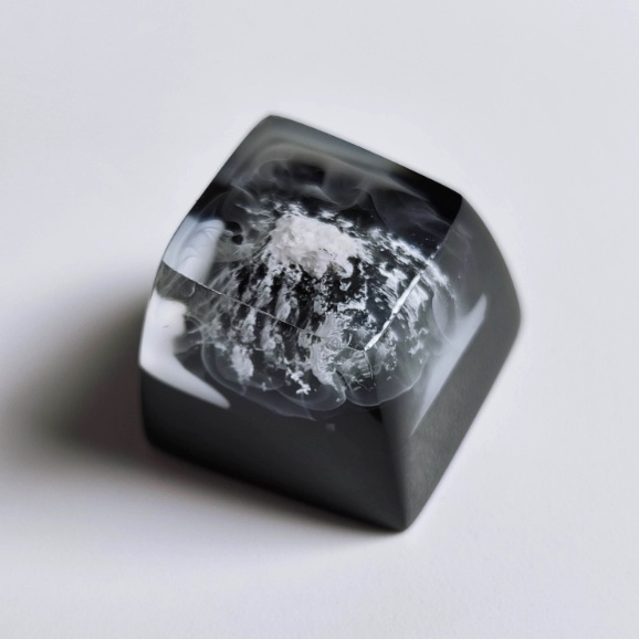 Nút Bàn Phím Cơ Bằng Nhựa Resin Trong Suốt Sáng Tạo Và Cá Tính