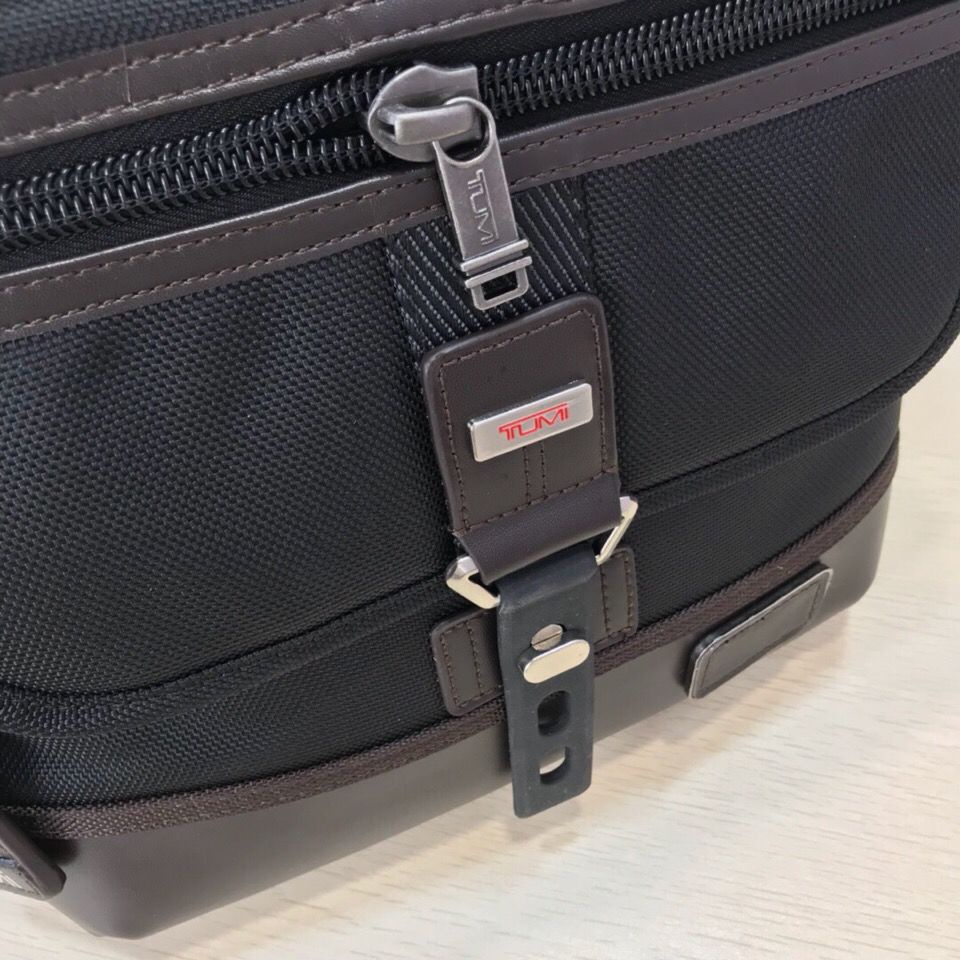 Đầm Ôm Body Dễ Thương Xinh Xắn Cao Cấp 222304Túi Messenger Đeo Vai Nvy2 Rộng 28 Chiều Dài 5 / 10 / 30 Độ Cao