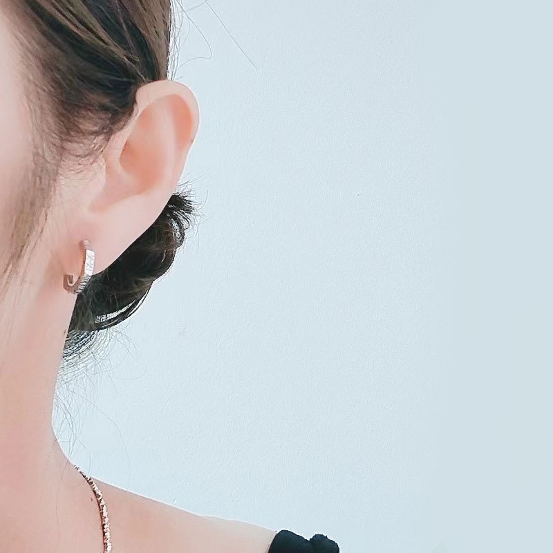 Khuyên Tai Tròn Bằng Thép Không Gỉ Phong Cách Hàn Quốc Cho Thanh Thiếu Niên