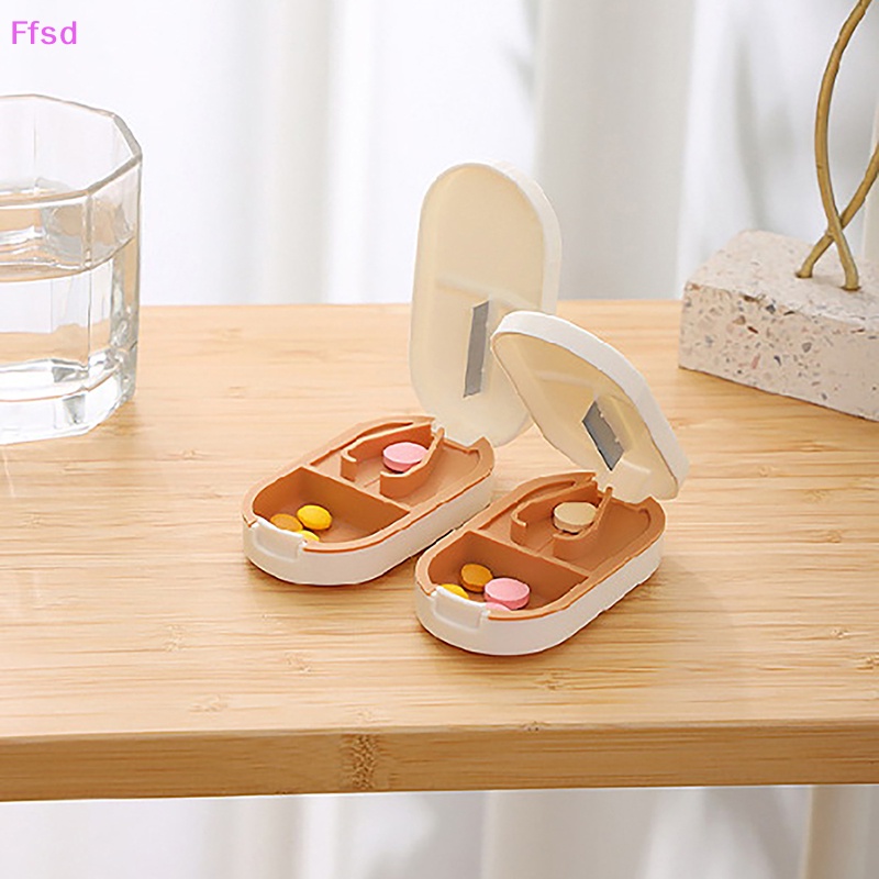 Hộp Cắt Thuốc Viên Chia Hai Ngăn Tiện Dụng