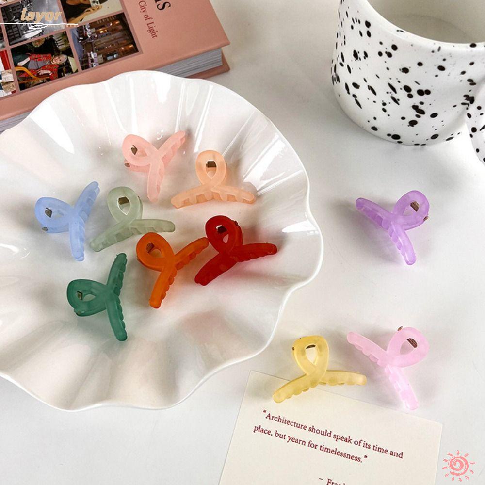 LAY Set 10 Kẹp Tóc Nhựa Hình Cá Mập Mini Màu Sắc Dễ Thương Cho Nữ