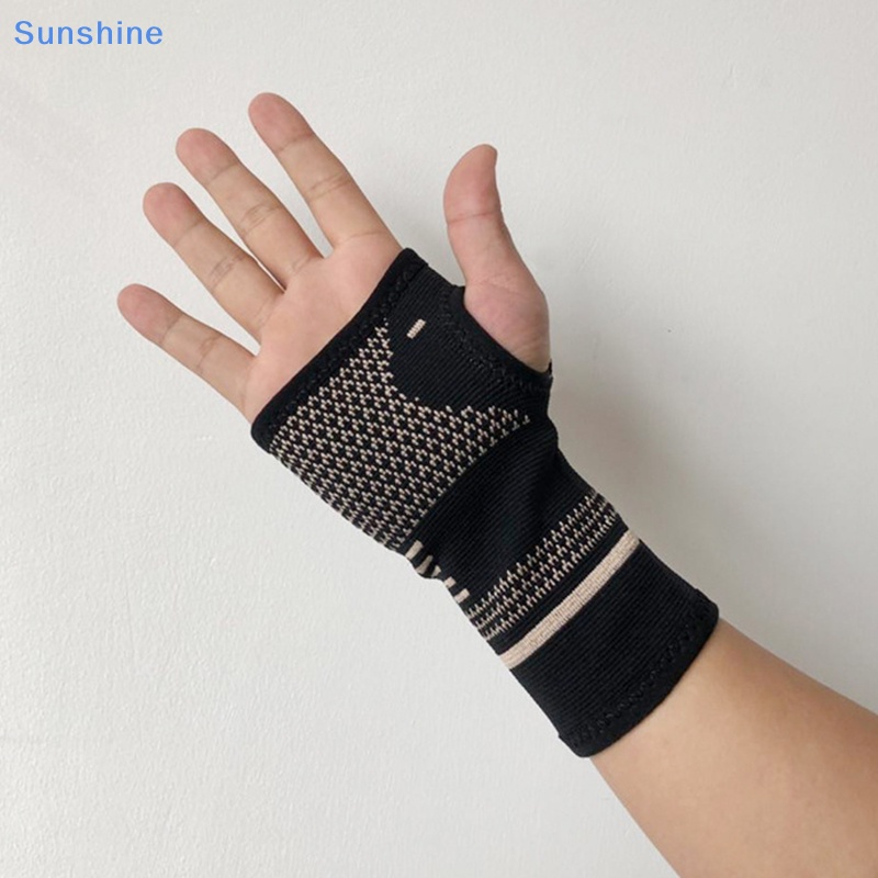 Băng Quấn Cổ Tay Co Giãn Hỗ Trợ Khi Chơi Thể Thao