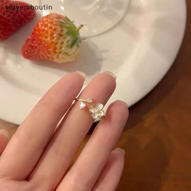 Nhẫn Hở Hình Hoa Trà Đính Ngọc Trai Thanh Lịch Có Thể Điều Chỉnh Cho Nữ