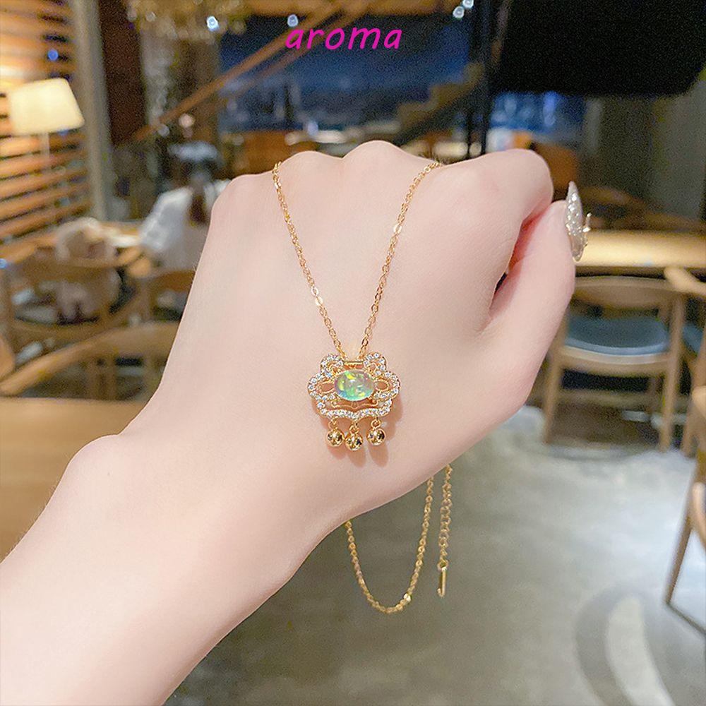 AROMA Vòng cổ Mặt Hình Đám Mây Phối Tua Rua Phong Cách Vintage