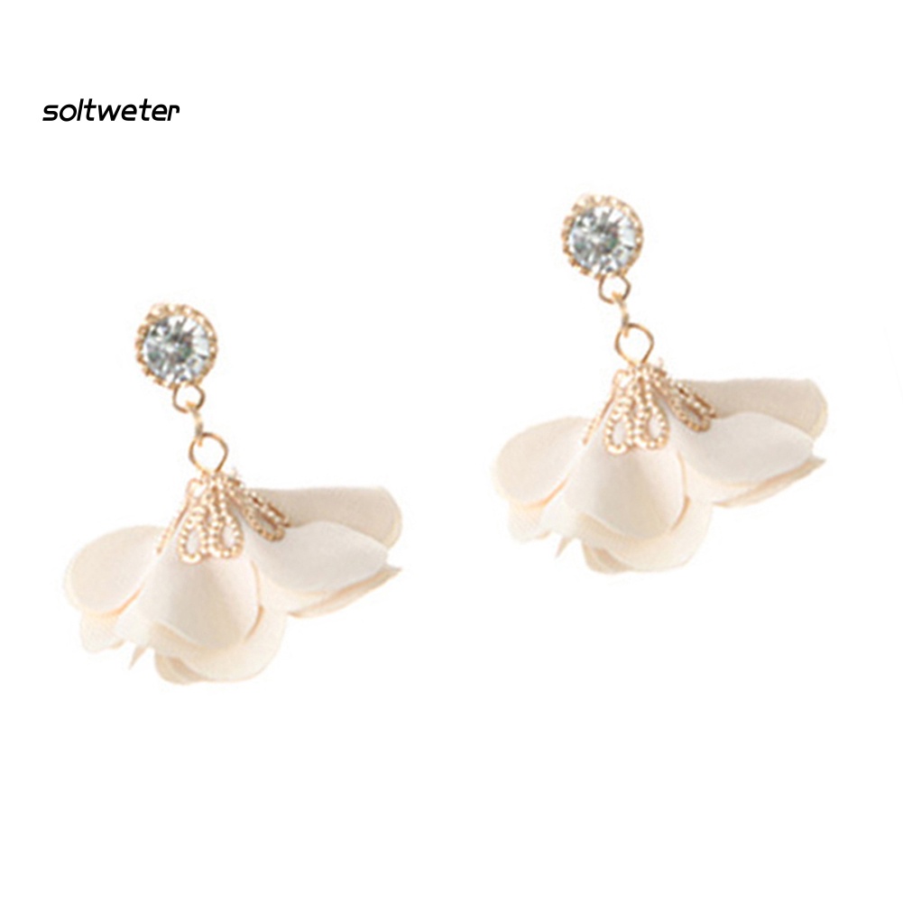 Khuyên Tai Mặt Hoa Vải Đính Đá Phong Cách Vintage