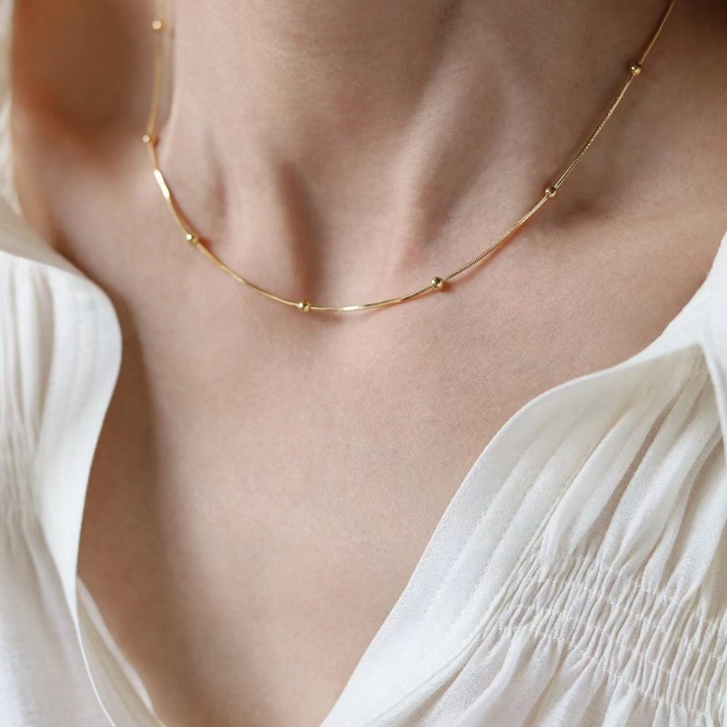 Vòng cổ Xương Rắn Mạ Vàng 18K Đính Hạt Tròn Đơn Giản