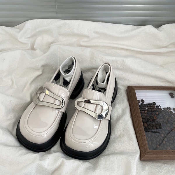 Giày Lười Da Đế Dày Phối Khóa Kim Loại Phong Cách Nhật Bản