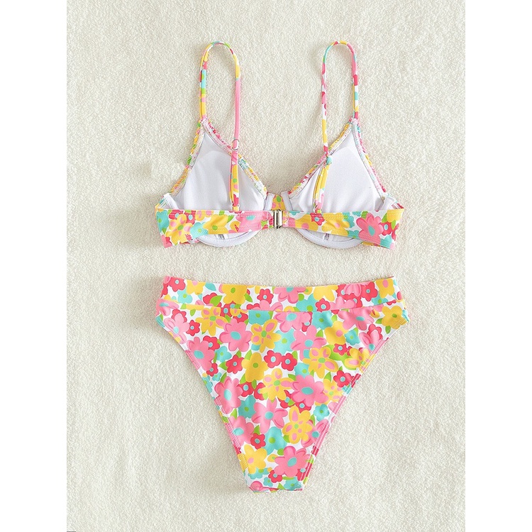 Set Bikini 2 mảnh đi biển chi tiết hoa nhí tông hồng có gọng, kèm váy choàng  BH19