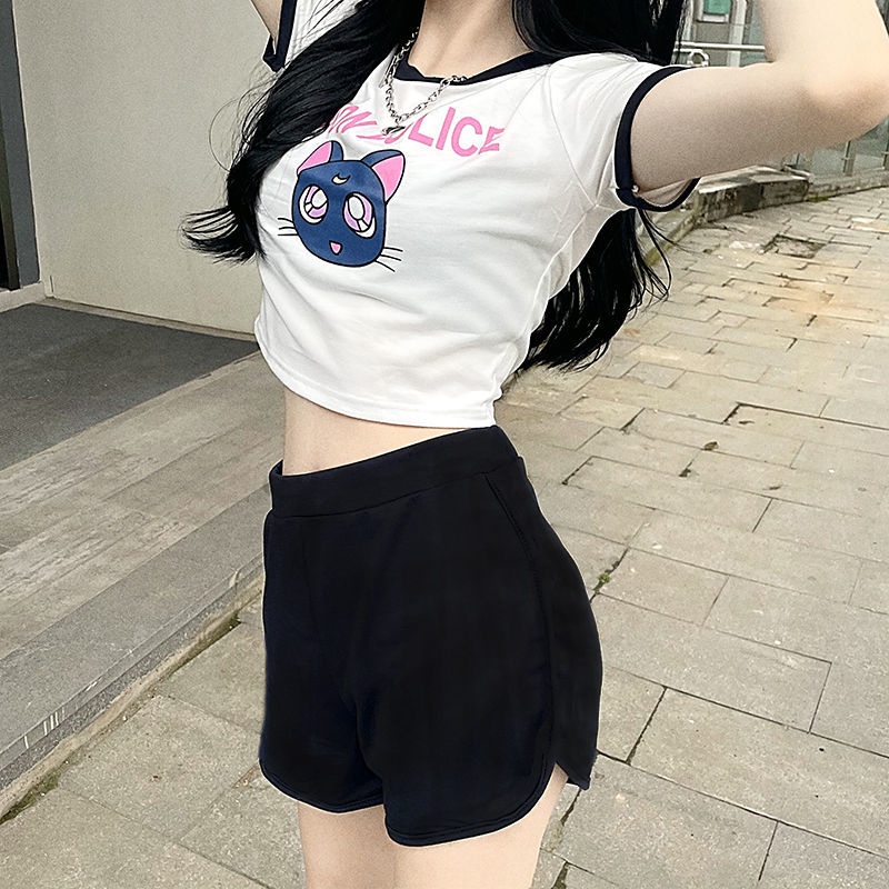 Set Áo Thun Ngắn Tay + Quần Short Lưng Cao Họa Tiết Hoạt Hình Thời Trang Mùa Hè Cho Nữ