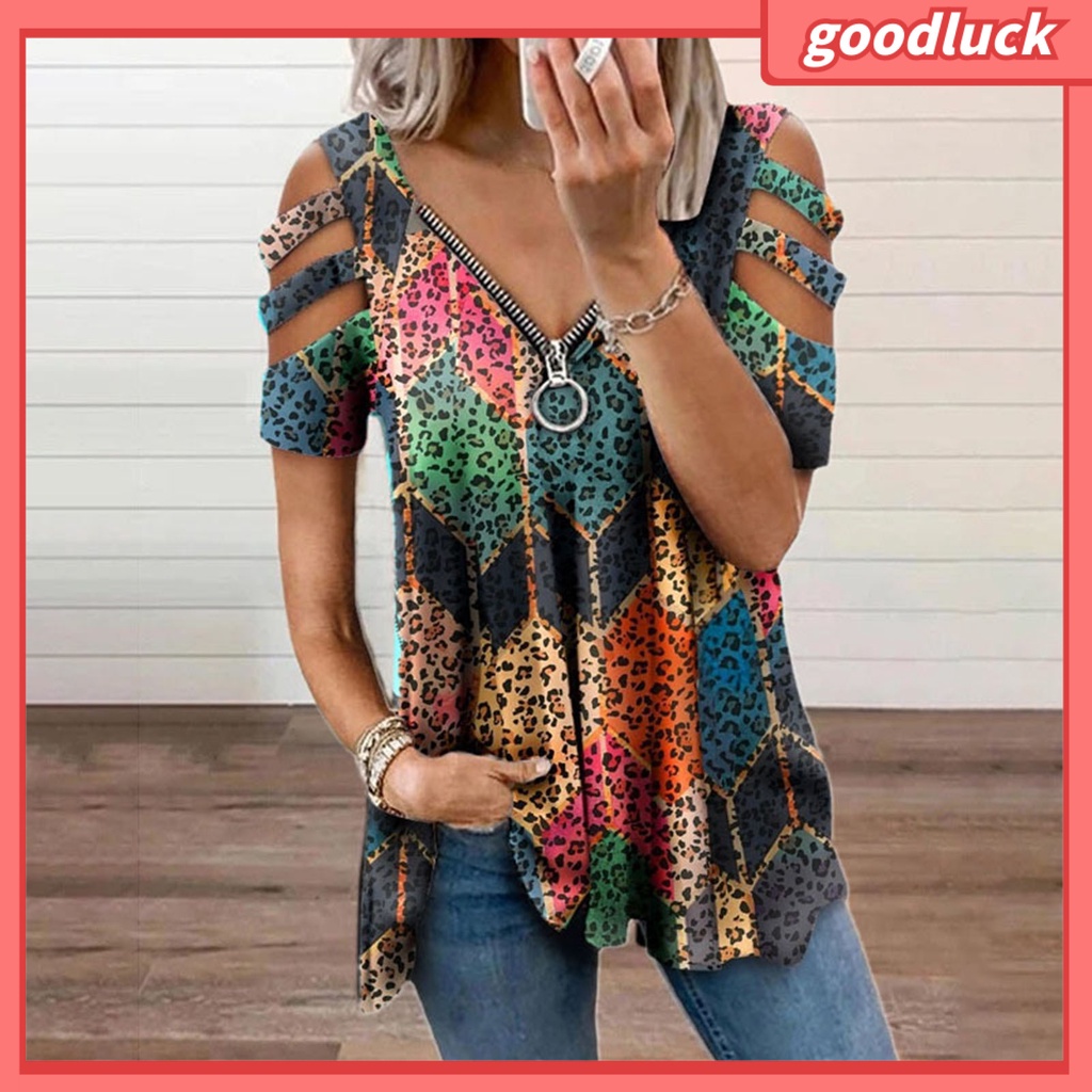 Áo Thun Tay Ngắn Dáng Rộng Cổ Chữ V In Họa Tiết Rỗng Có Khóa Kéo Cho Nữ