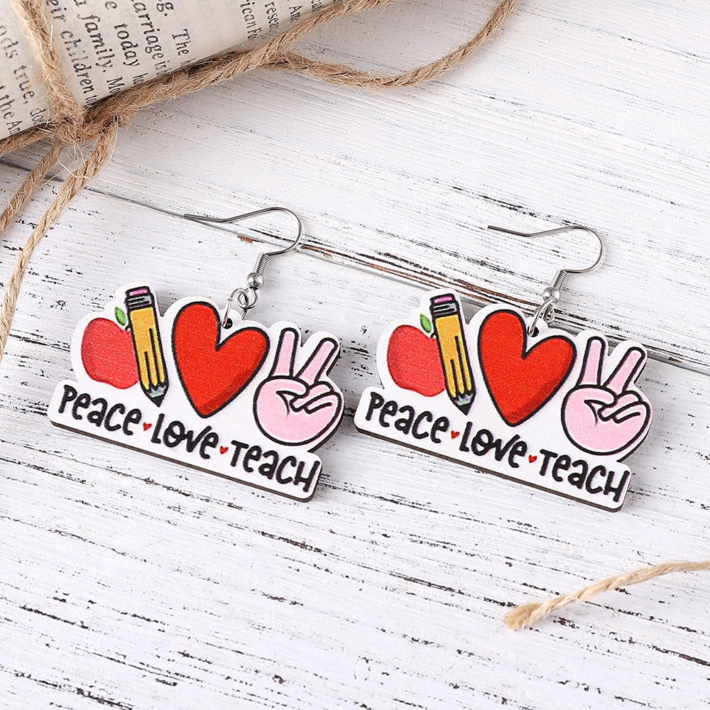 Bông Tai Bằng Gỗ Hình Quyển Sách Hoạt Hình Dễ Thương