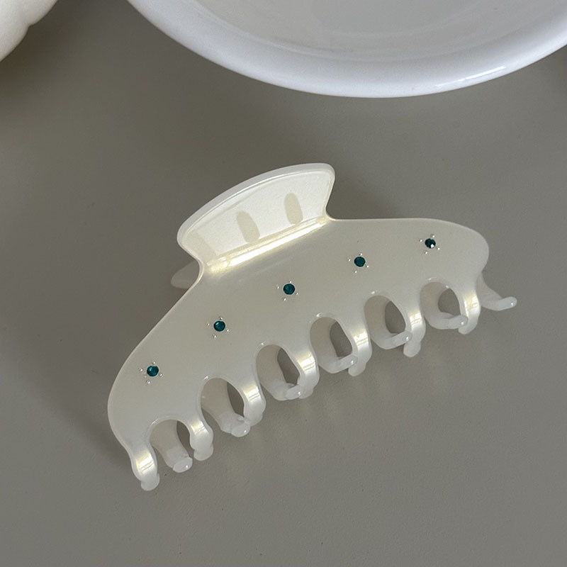 Kẹp Tóc Hình Cá Mập Đính Đá Thạch Anh Màu Be Ngọt Ngào Phong Cách Mới