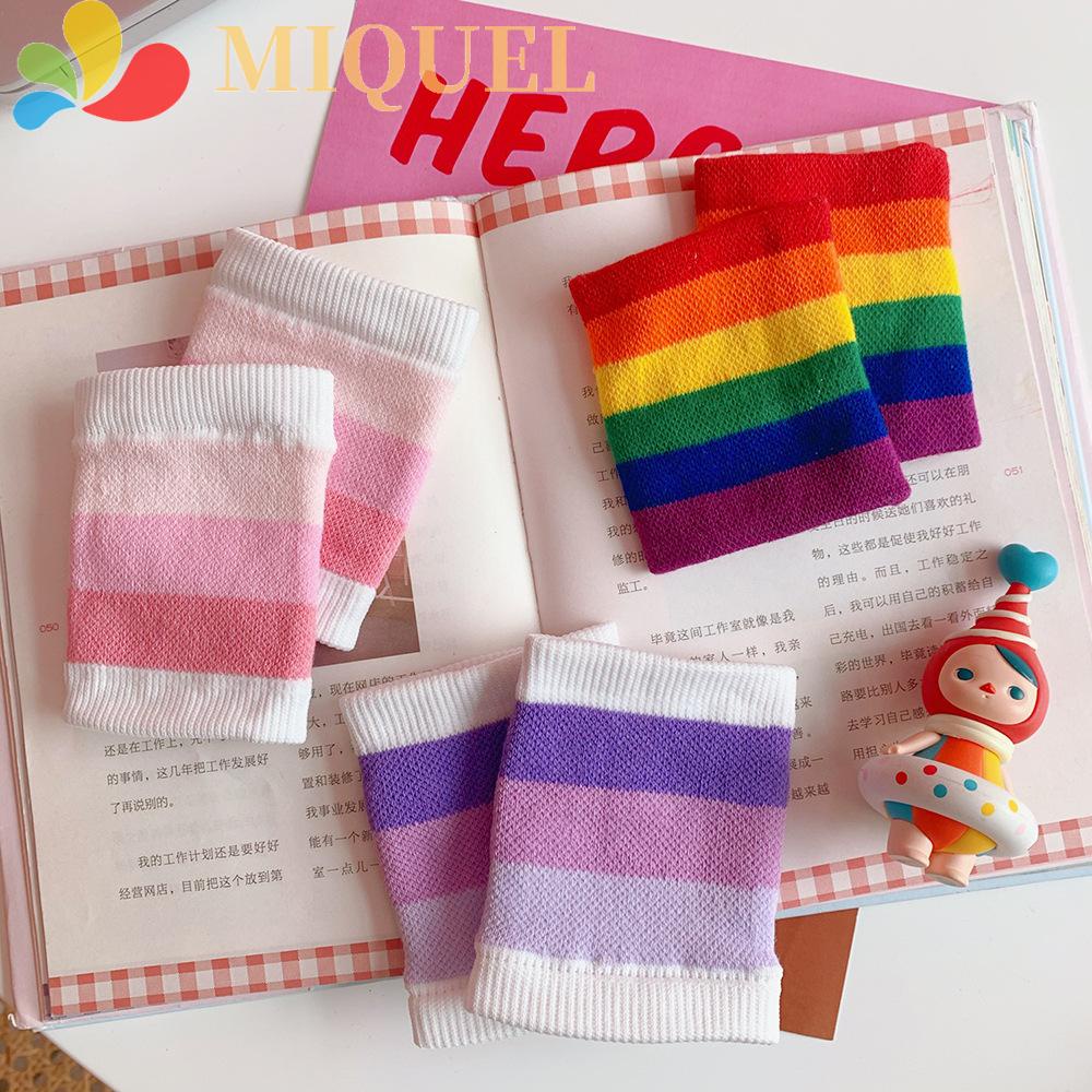 Băng Quấn Cổ Tay Thể Thao Chạy Bộ Cầu Lông Mềm Mại Thoáng Khí Dành Cho