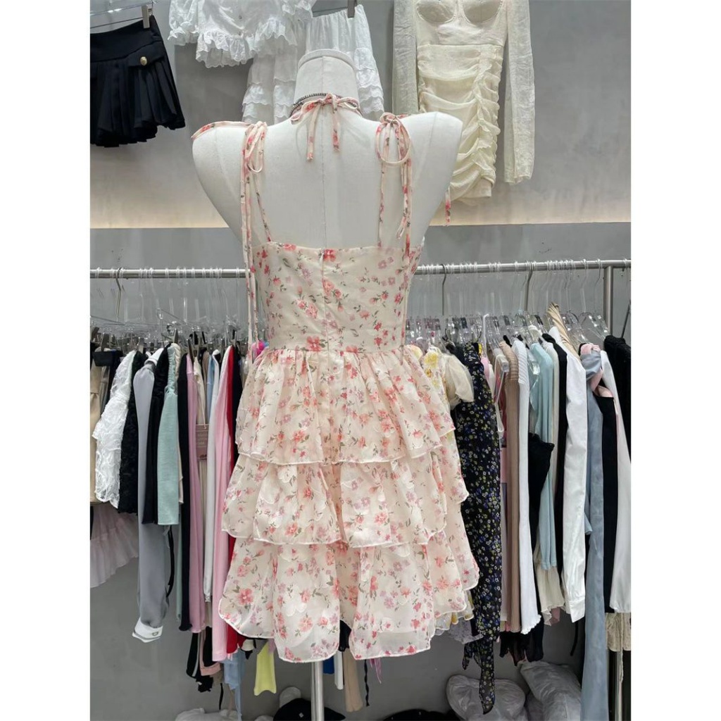 Đầm Công Chúa Mùa Hè Hai Dây Cổ Yếm In Họa Tiết Hoa Hồng Phong Cách Pháp Ngọt Ngào Hợp Thời Trang