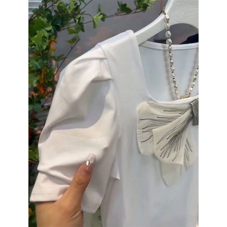 Áo Thun Tay Ngắn Phồng Cổ Vuông Thắt Nơ Dáng Ôm Thời Trang Cho Nữ