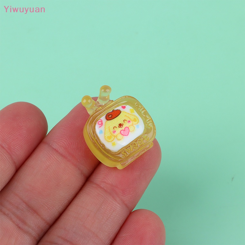 Bộ 5 Tượng Gấu / Dâu Tây Mini Bằng Nhựa Resin Phát Quang Trang Trí Mới