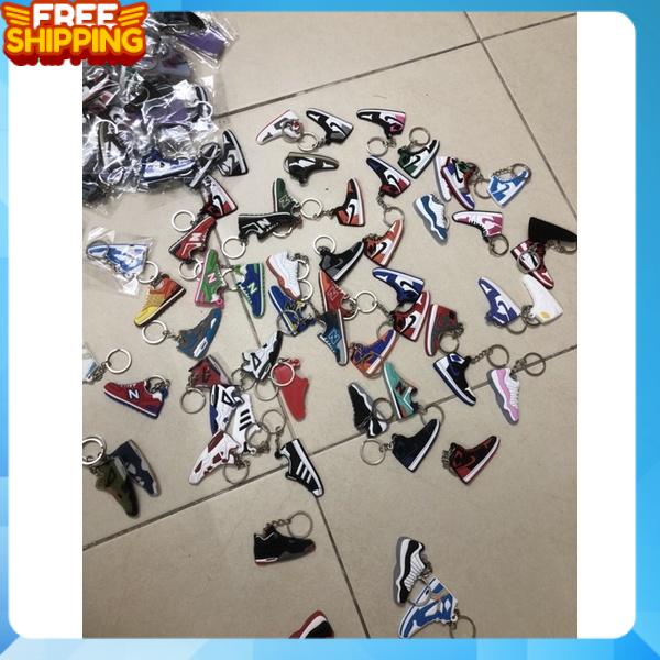 Móc khoá sneaker👟móc khoá  hình chiếc giầy 2D dẹt chất lượng cao