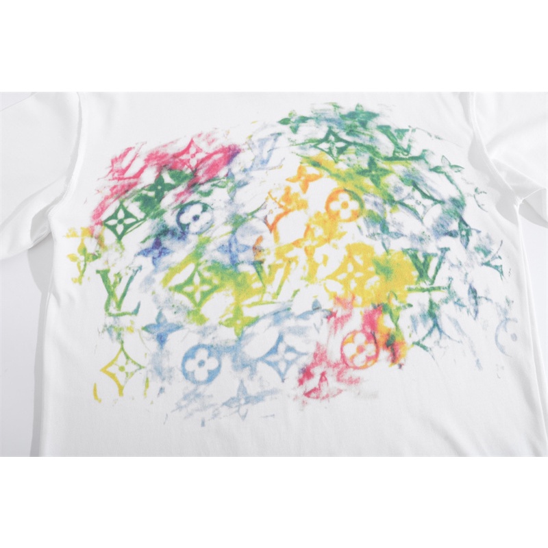 Áo Thun Tay Ngắn Cổ Tròn In LOGO L55V &amp; - Thời Trang Đường Phố