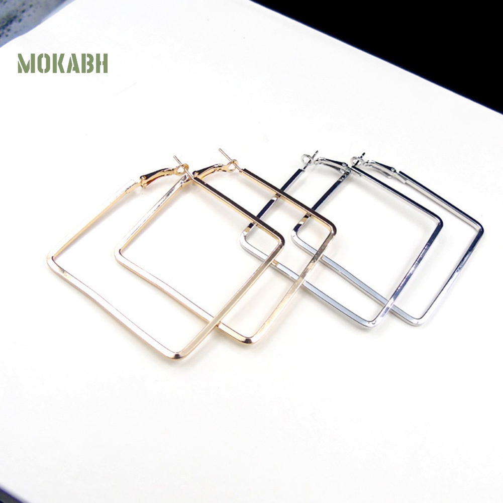 Bông Tai Hình Vuông Thiết Kế Đục Lỗ Thời Trang Sang Trọng Cho Nữ