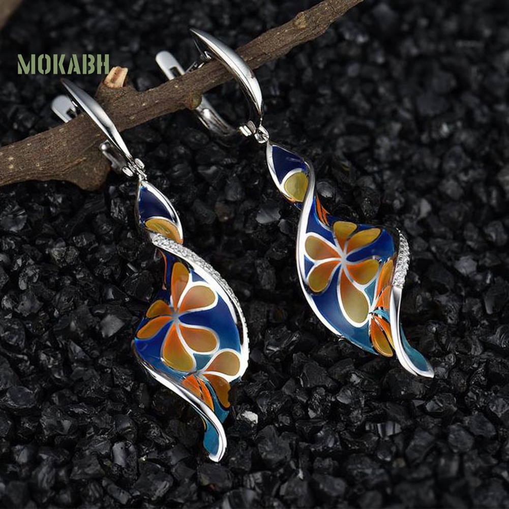 Bông Tai Dạng Xoắn Ốc Đính Đá Thời Trang Cho Nữ