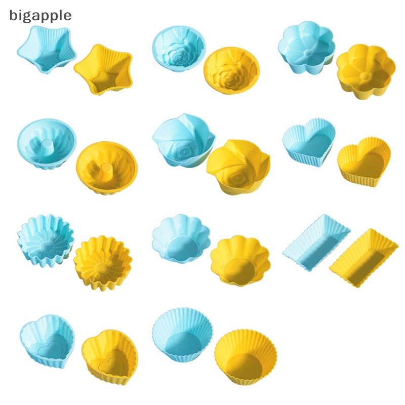 Set 2 Khuôn Silicone Làm Bánh Tạo Hình Trái Tim / Tròn / Vuông 3D Độc Đáo Tiện Dụng