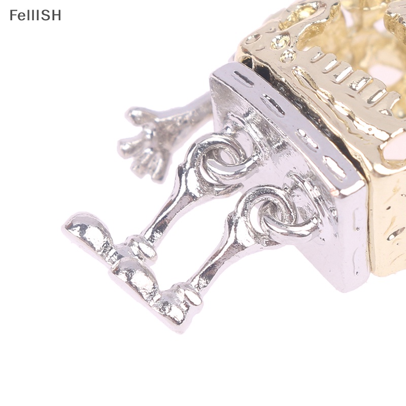 Vòng Cổ Mặt Vuông Phong Cách Hip Hop Rock Punk Cổ Điển Mẫu Mới Dành Cho Nam Và Nữ 439br