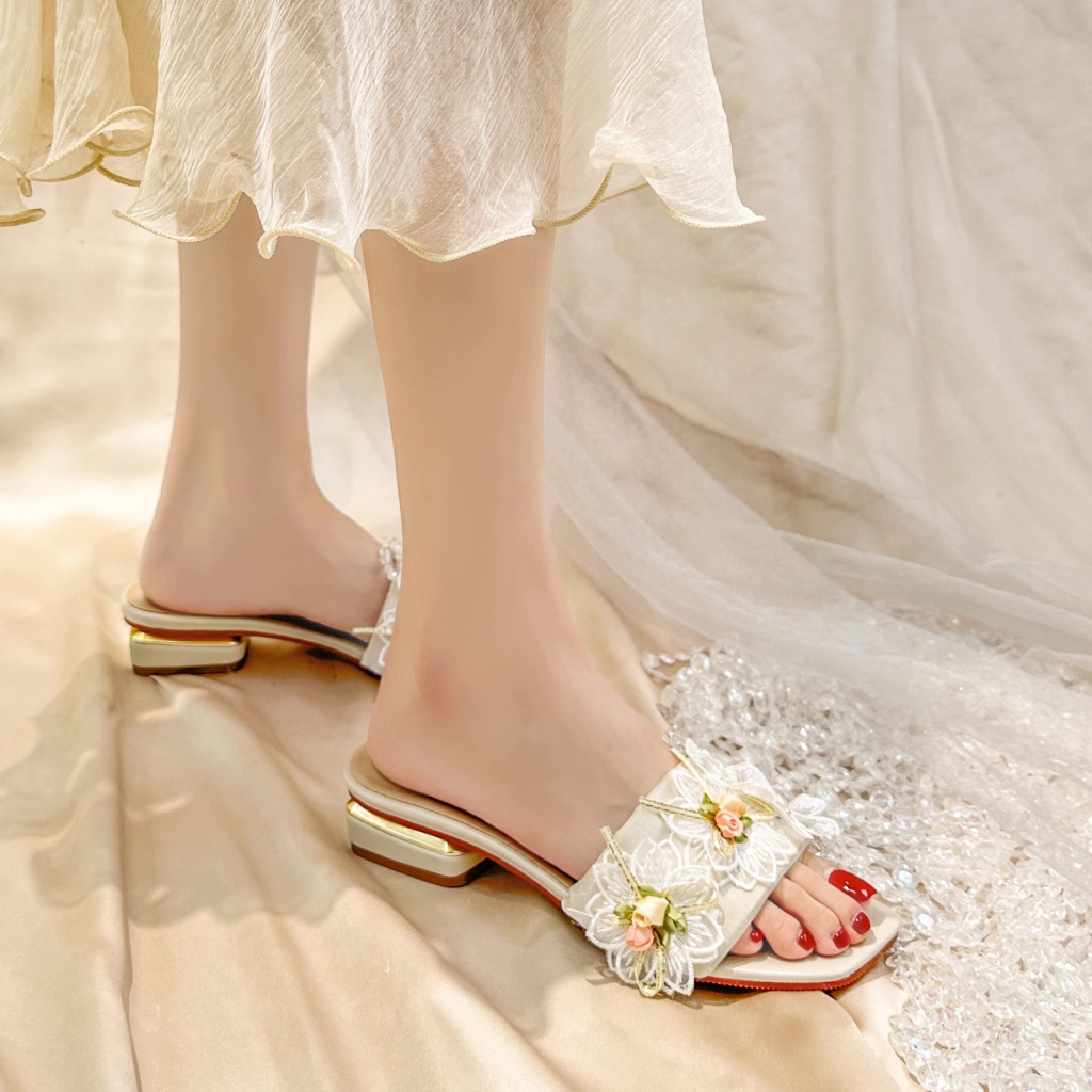 Duoya Tóc Thẳng ~ [Hàng Có Sẵn] [Hàng Có Sẵn] Sandal Đế Dày Bằng Da Thật Mềm Mại Đính Đá Thời Trang Mùa Hè Cho Nữ Miễn Phí Vậ