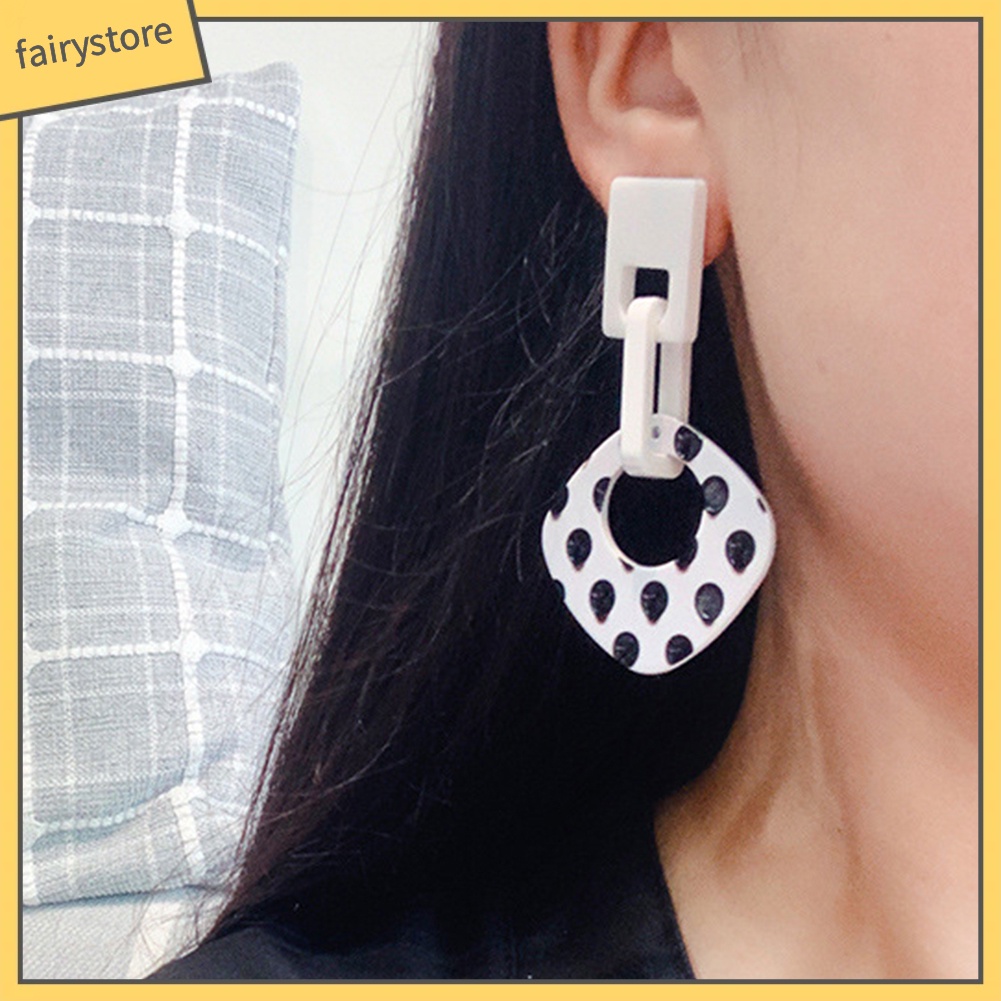 Bông Tai Hình Học Họa Tiết Chấm Bi Thời Trang Cho Nữ