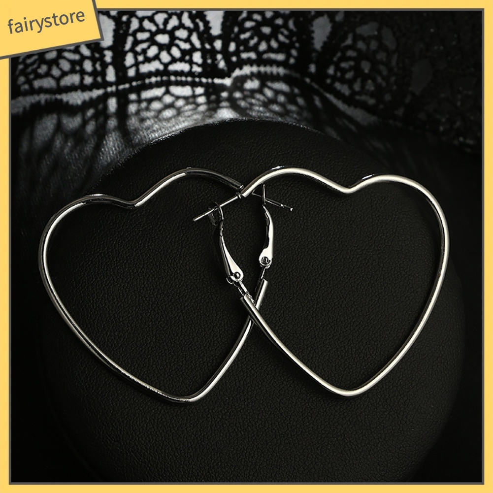 1 Đôi Bông Tai Hình Trái Tim Thời Trang Dành Cho Nữ