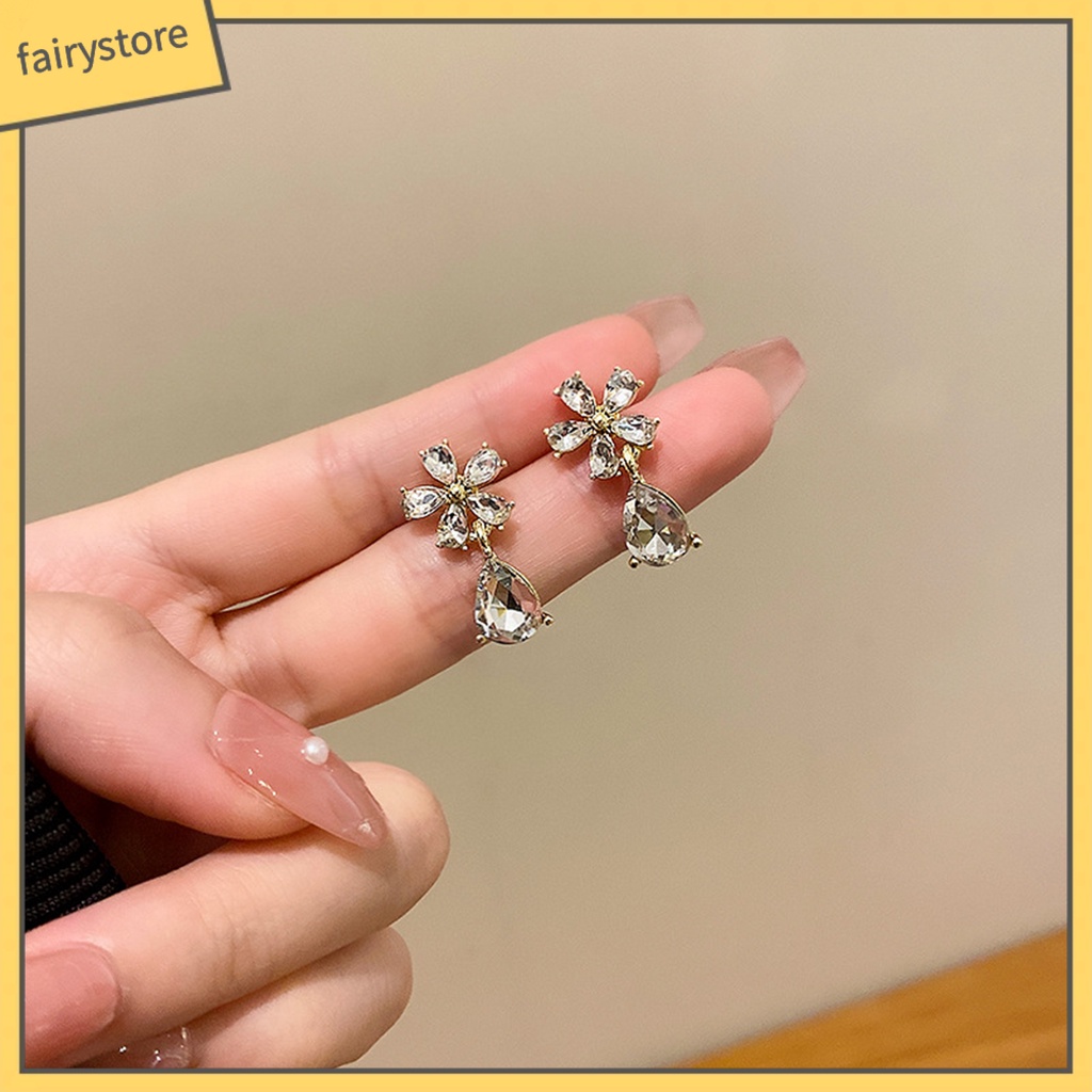 1 Đôi Bông Tai Hình Học Đính Đá Lấp Lánh Thời Trang Dành Cho Nữ