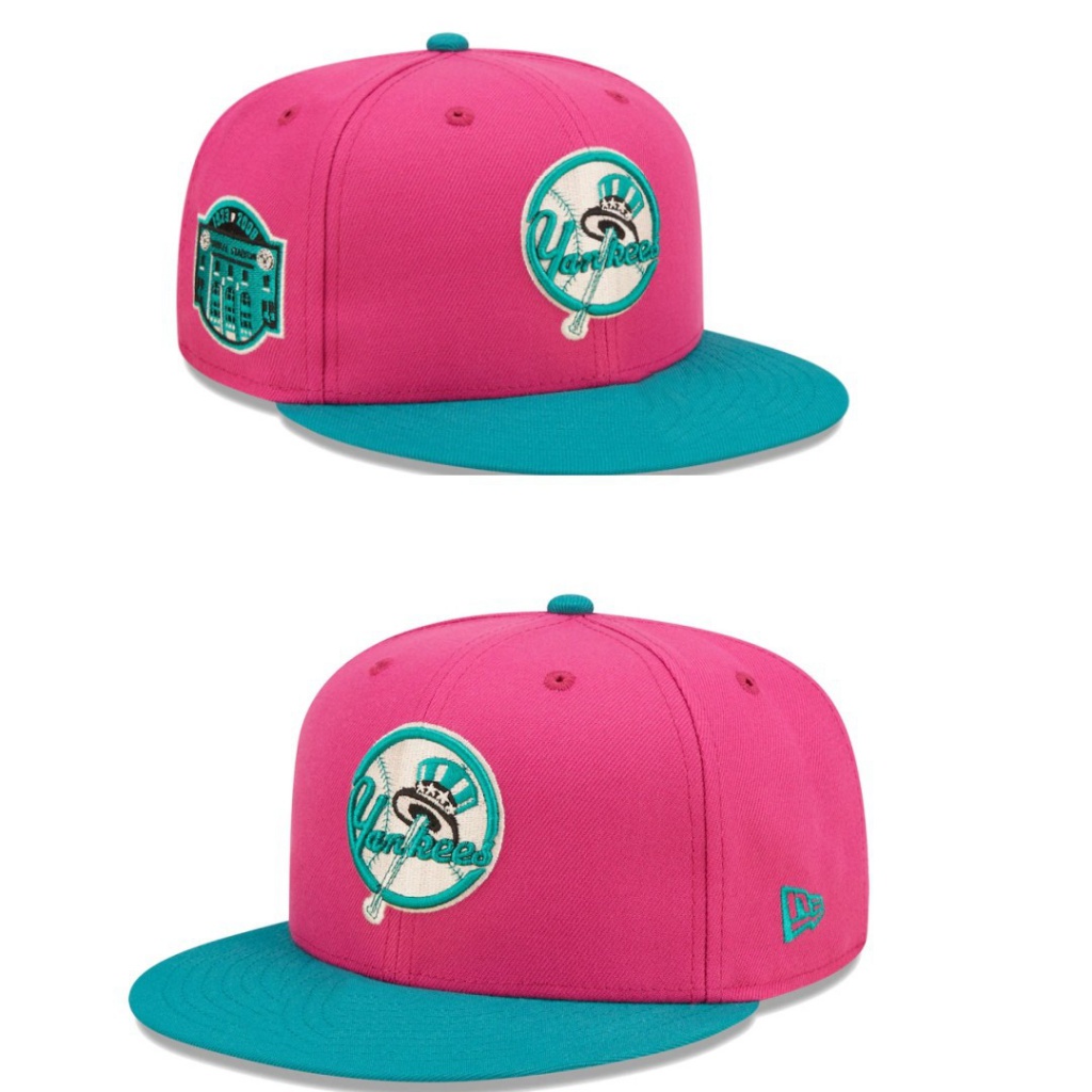 Fashion letter embroidered baseball cap men's and women's summer unisex hip hop cap cotton snapshot golf hat truck driver's cap CNSC rack