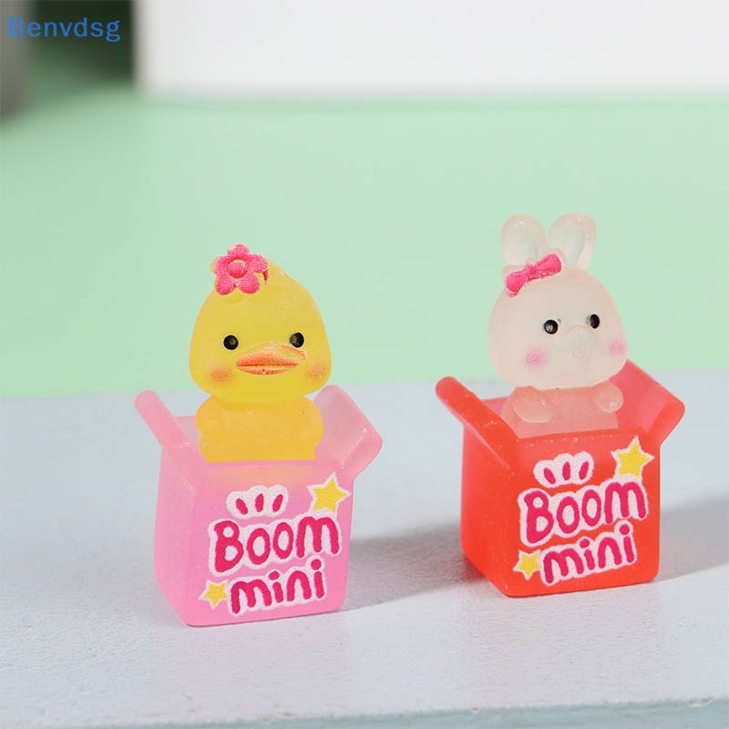 Bộ 2 Móc Khóa Nhựa Resin Họa Tiết Hoạt Hình 3D Phát Sáng DIY