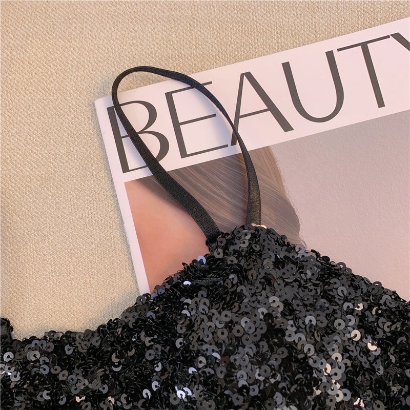 Áo Hai Dây Ôm Dáng Đính Kim Sa Lấp Lánh Quyến Rũ Phong Cách Mới Mùa Hè Cho Nữ