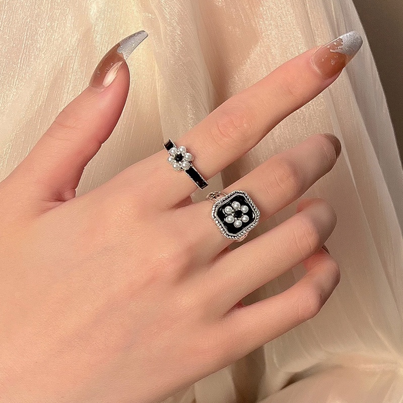 Bộ 2 Nhẫn Đeo Tay Đính Ngọc Trai Thời Trang Cho Nữ