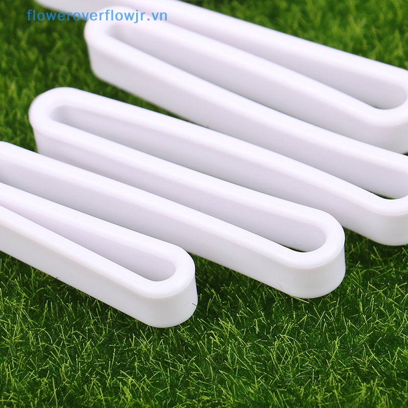 Giá Đỡ Găng Tay Đánh Golf Kèm Móc Carabiner Tiện Dụng