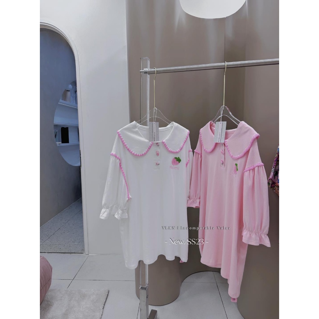 Đầm trái dâu mimi cổ sen viền