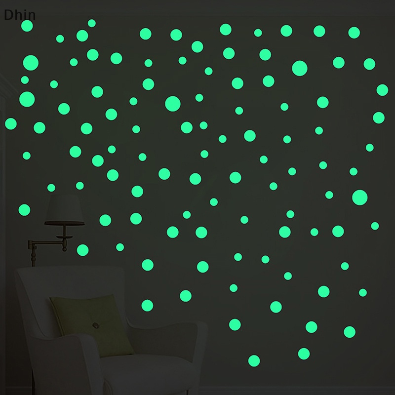 Miếng Dán Trang Trí Tường Hình Ngôi Sao Dạ Quang Độc Đáo
