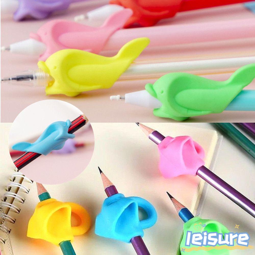 LEISURE Giá Đỡ Bút Chì Bằng Silicon Màu Sắc Ngẫu Nhiên Tiện Dụng Cho Học Sinh