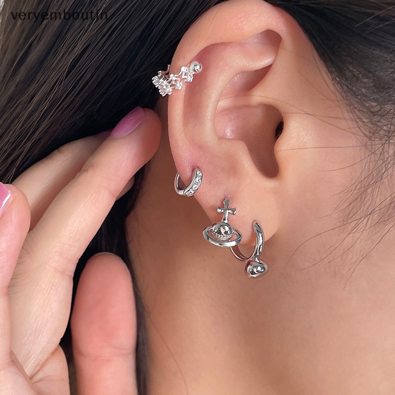 Bông Tai Màu Bạc Hình Hành Tinh Thời Trang Hàn Quốc Dành Cho Nữ