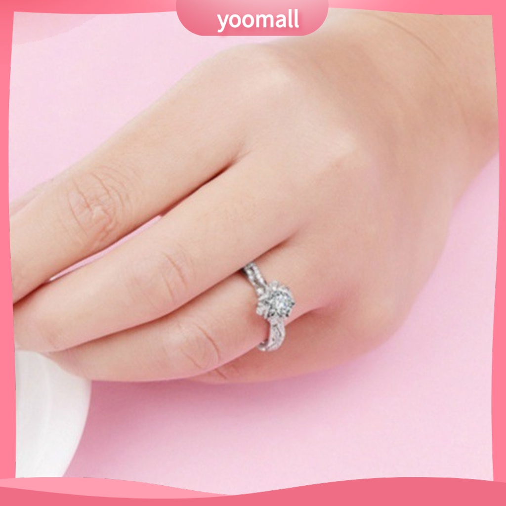 Nhẫn Đính Hôn Đính Đá Hình Hoa Dành Cho Nữ