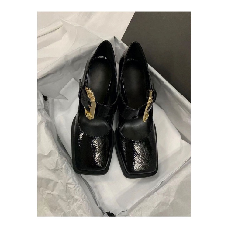 Giày Cao Gót Da Bóng Ôm Chân Phối Khóa Cài Thanh Lịch