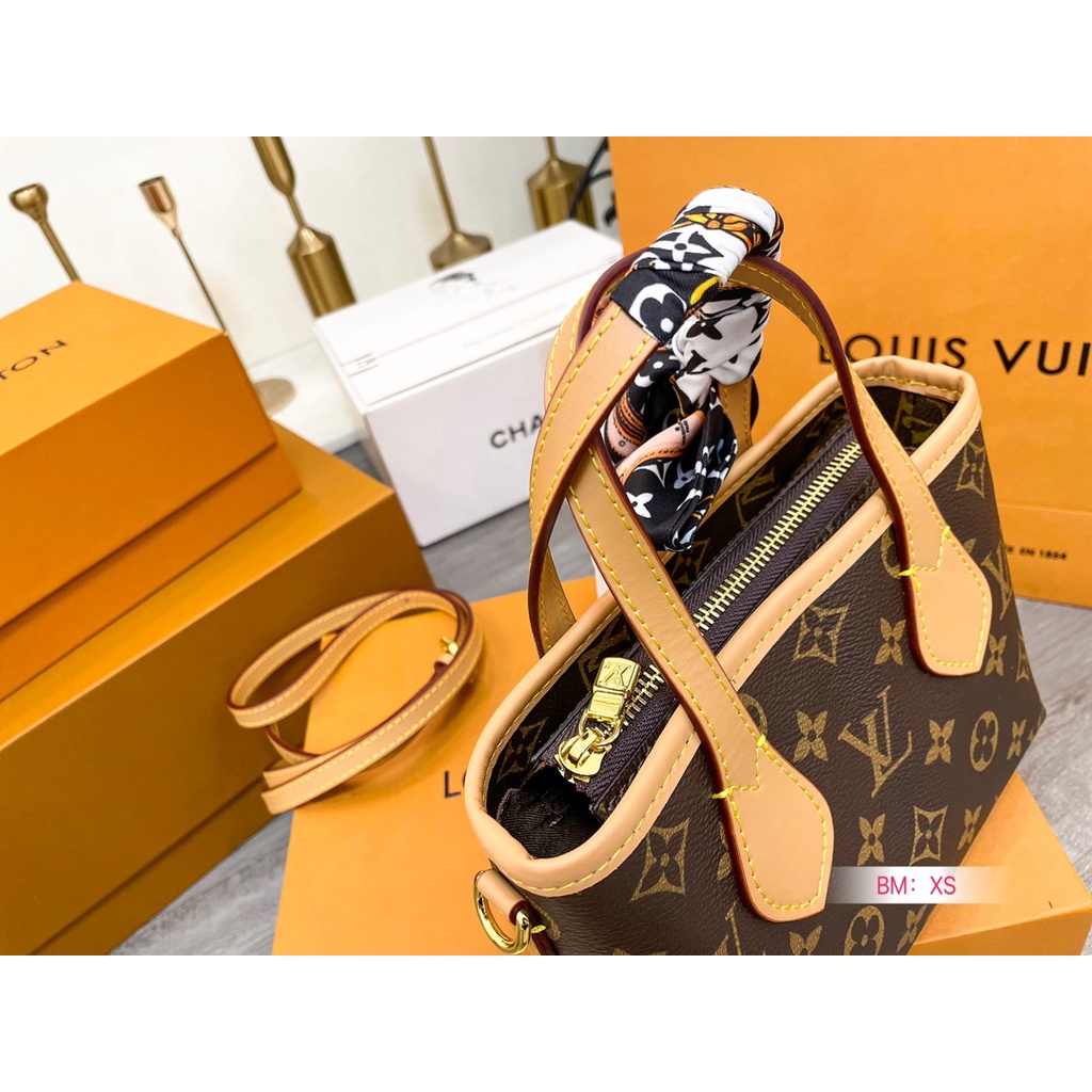 L-v 2023 new mini handbag women's classic all-matching da thật túi đeo chéo one-shoulder hợp thời trang