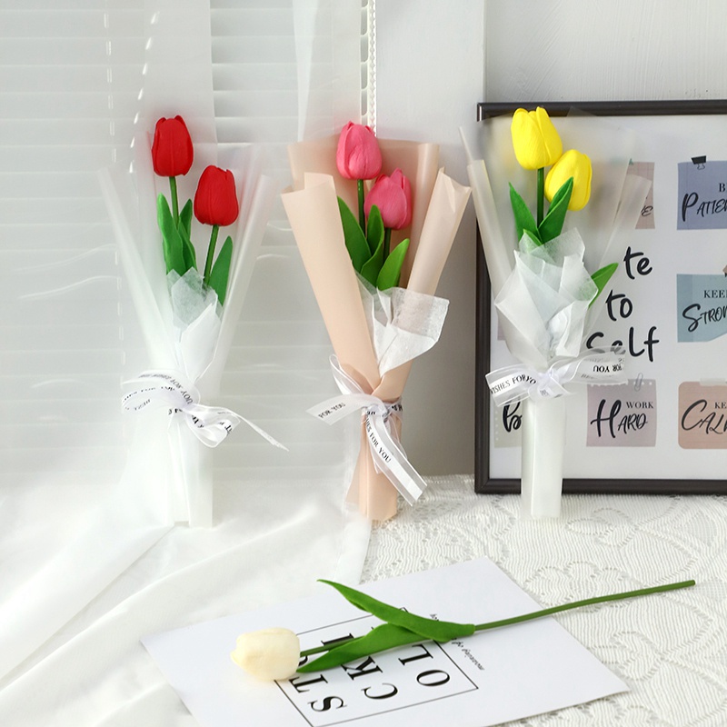 Bó Hoa Nhân Tạo Được Làm Thủ Công Dùng Làm Quà Tặng Sinh Nhật
