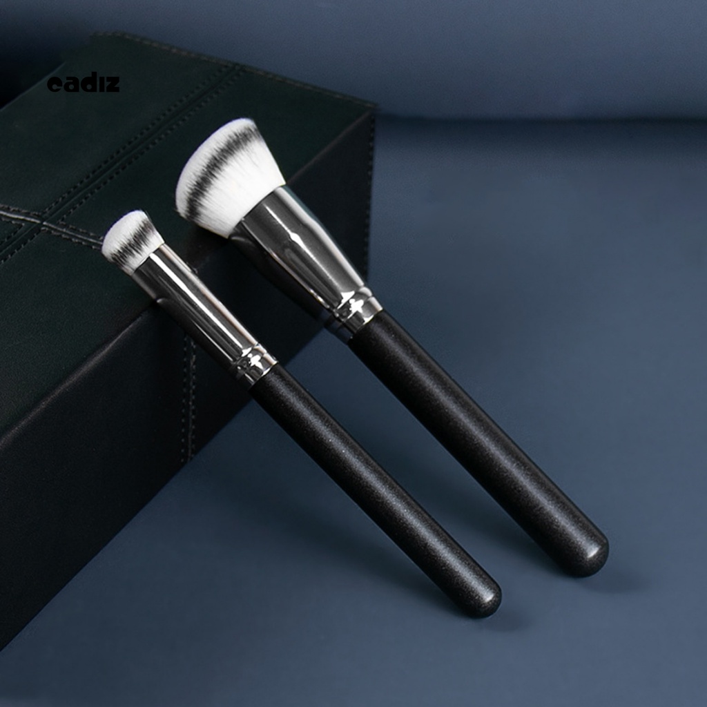 Bộ 2 Cọ Trang Điểm Đầu Tròn Bằng Sợi Nhân Tạo Thoải Mái