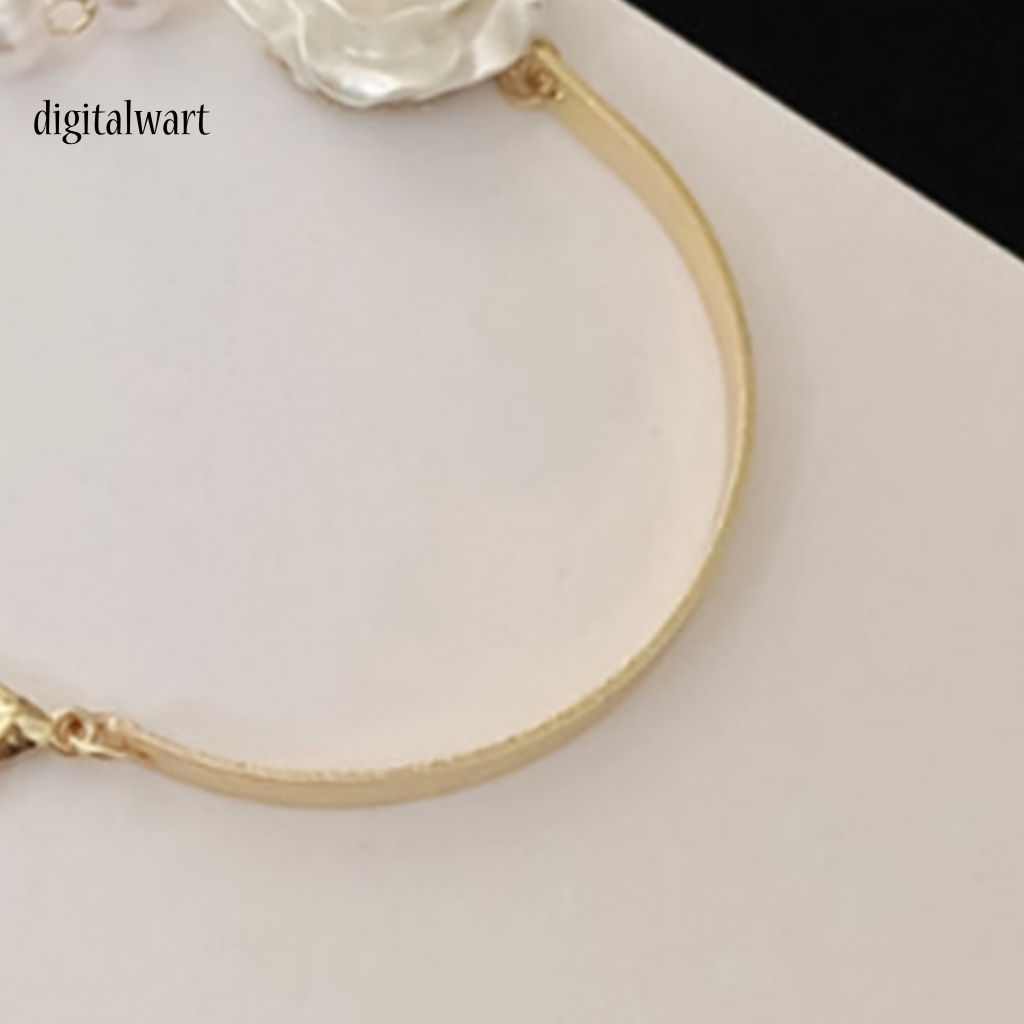 Kỹ Thuật Số| Vòng Đeo Tay Bắt Mắt Bằng Đồng Hình Bướm Chống Mòn Dễ Phối Đồ Thời Trang Cho Nữ